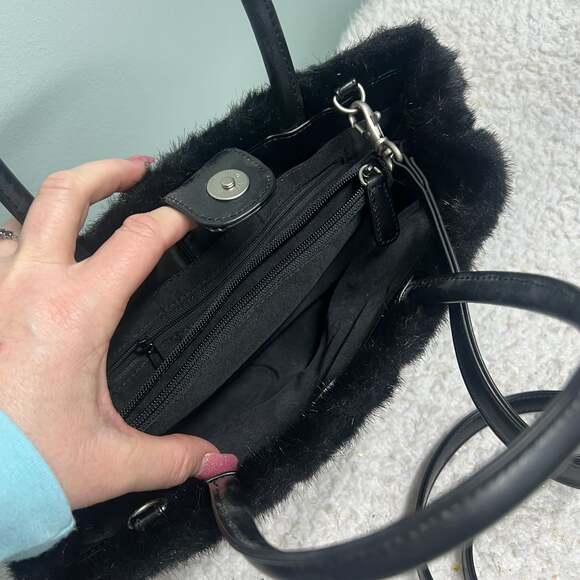Amanda Smith Black Faux Fur Satchel Crossbody Purse - Picture 7 of 11